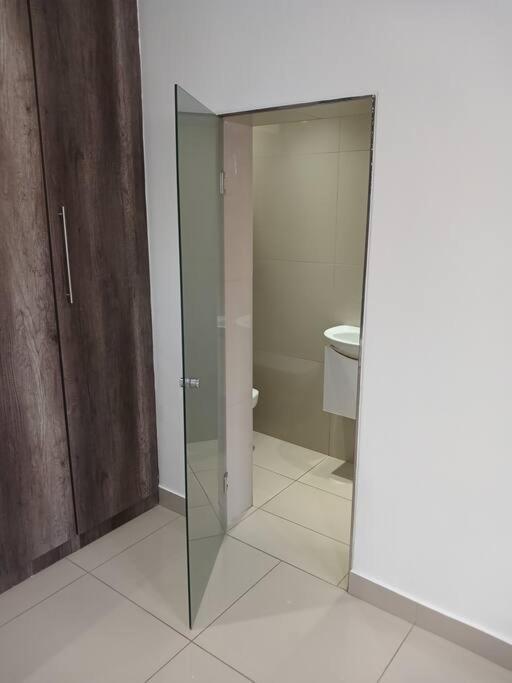 One Bedroom Apartment. Apartment Cape Town