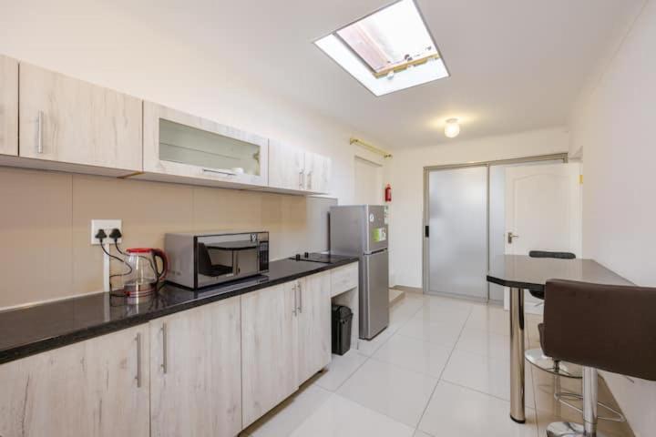 One Bedroom Apartment. Apartamento *
