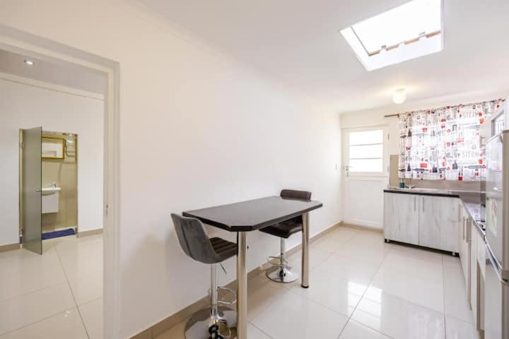 One Bedroom Apartment. Cidade Do Cabo