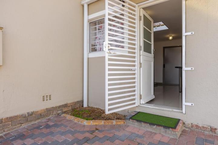One Bedroom Apartment. *